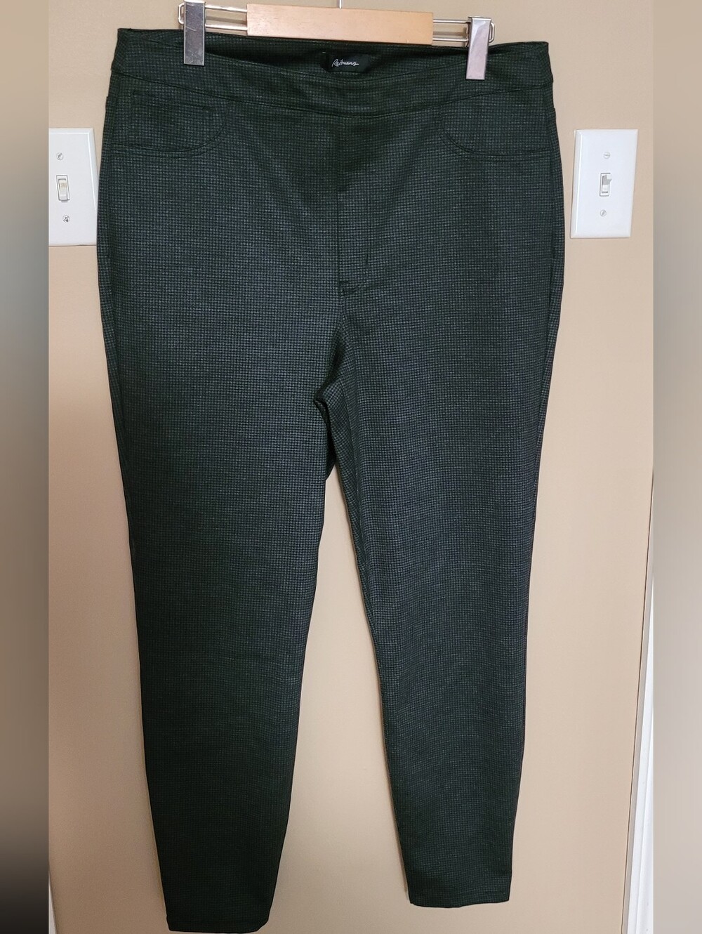 💜2 for $10💜 Bundle and save Reitmans Skinny Ponte Pants